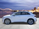 New 2025 Audi Q3 2.0T Premium image 2