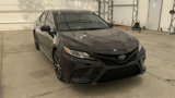 Used 2018 Toyota Camry SE image 3