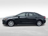 Used 2020 Toyota Corolla LE image 2