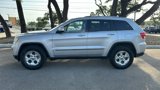Used 2012 Jeep Grand Cherokee Laredo w/ Laredo E Group image 4