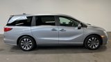 Used 2023 Honda Odyssey EX-L image 2