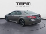 Used 2020 Toyota Camry SE image 5
