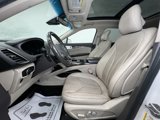 Used 2016 Lincoln MKX Reserve w/ Luxury Package image 4