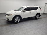 Used 2016 Nissan Rogue SV image 2