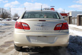 Used 2010 Chrysler Sebring Limited w/ Electronics Convenience Group image 5