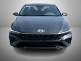Used 2025 Hyundai Elantra SE image 2