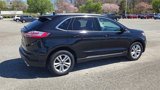 Certified 2020 Ford Edge SEL w/ Convenience Package image 2