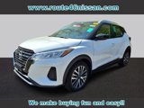 Used 2024 Nissan Kicks SV image 2