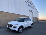Used 2021 Hyundai Venue SE image 2