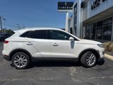 Used 2015 Lincoln MKC FWD w/ Equipment Group 101A Select image 4