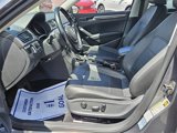 Used 2017 Volkswagen Passat 1.8T SE image 5