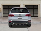 Used 2024 Volkswagen Taos SE w/ Panoramic Sunroof Package image 5