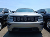 Used 2018 Jeep Grand Cherokee Altitude image 2