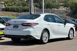 Used 2018 Toyota Camry XLE image 5