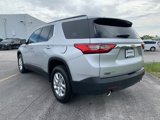 Used 2020 Chevrolet Traverse LT image 3