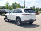 Used 2022 Jeep Grand Cherokee Limited image 3