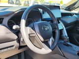 Used 2021 Toyota Venza XLE image 2