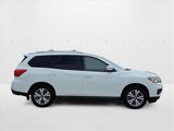 Used 2020 Nissan Pathfinder S image 4