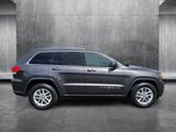 Used 2017 Jeep Grand Cherokee Laredo w/ Quick Order Package 2BE image 4
