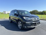 Certified 2017 Honda Pilot Touring image 2