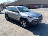 Used 2015 Jeep Cherokee Trailhawk w/ Comfort/Convenience Group image 4