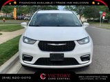 Used 2022 Chrysler Pacifica Touring-L image 2
