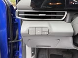 Used 2023 Hyundai Elantra SEL w/ Convenience Package image 6
