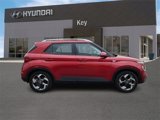 Certified 2022 Hyundai Venue Limited image 2