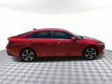 Used 2021 Hyundai Elantra Limited image 3