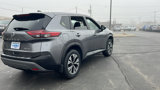 Used 2023 Nissan Rogue SV image 5
