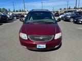 Used 2001 Chrysler Town & Country LXi image 2