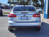 Used 2015 Ford Focus SE w/ Equipment Group 201A image 3