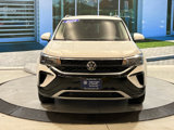 Used 2022 Volkswagen Taos SE w/ Driver Assistance Package image 2