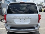 Used 2011 Dodge Grand Caravan Mainstreet image 4