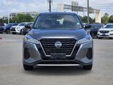 Used 2024 Nissan Kicks S image 2