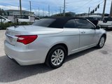 Used 2011 Chrysler 200 Touring image 5