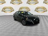 Used 2023 Nissan Altima 2.5 SV image 5