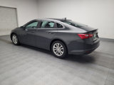 Used 2017 Chevrolet Malibu LT image 3