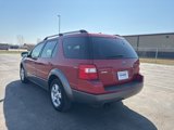 Used 2007 Ford Freestyle SEL image 6