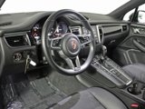 Certified 2017 Porsche Macan image 4