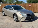 Used 2016 Toyota Camry LE image 3