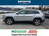 Used 2020 Jeep Cherokee Limited image 2