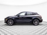 Certified 2023 Porsche Macan image 2