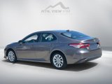 Used 2022 Toyota Camry LE image 3