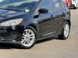 Used 2018 Ford Focus SE image 3