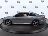 Used 2020 Volkswagen Passat 2.0T R-Line image 6