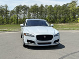 Used 2018 Jaguar XF Premium image 3