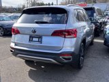 Used 2022 Volkswagen Taos SE w/ IQ.Drive SE Package image 4