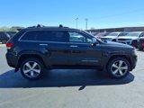 Used 2014 Jeep Grand Cherokee Overland image 2