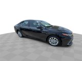 Used 2023 Toyota Camry LE image 2